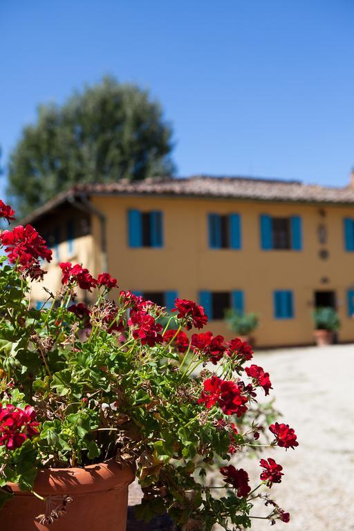 Bassetto Guesthouse & Apartments Certaldo Luaran gambar