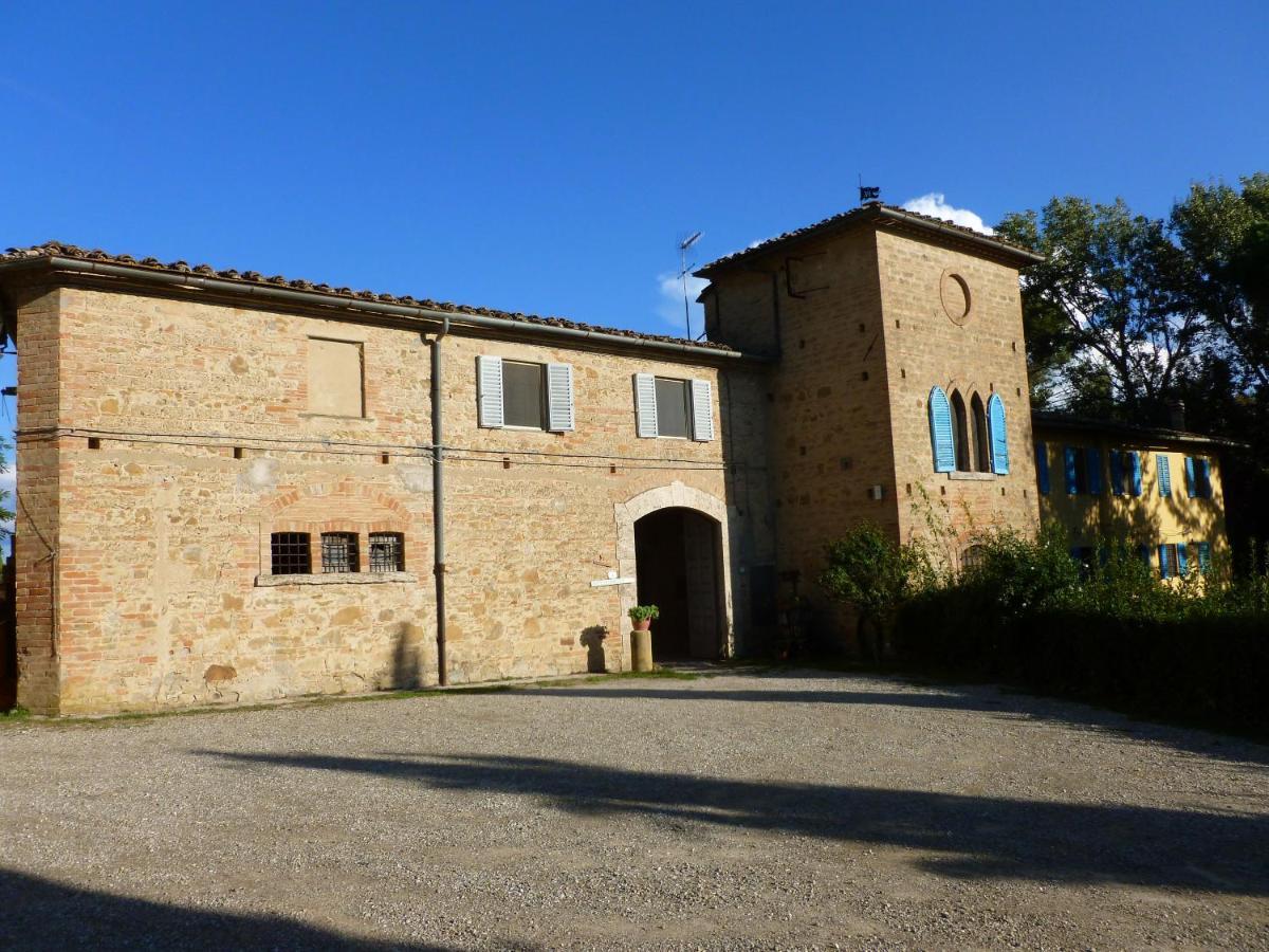 Bassetto Guesthouse & Apartments Certaldo Luaran gambar