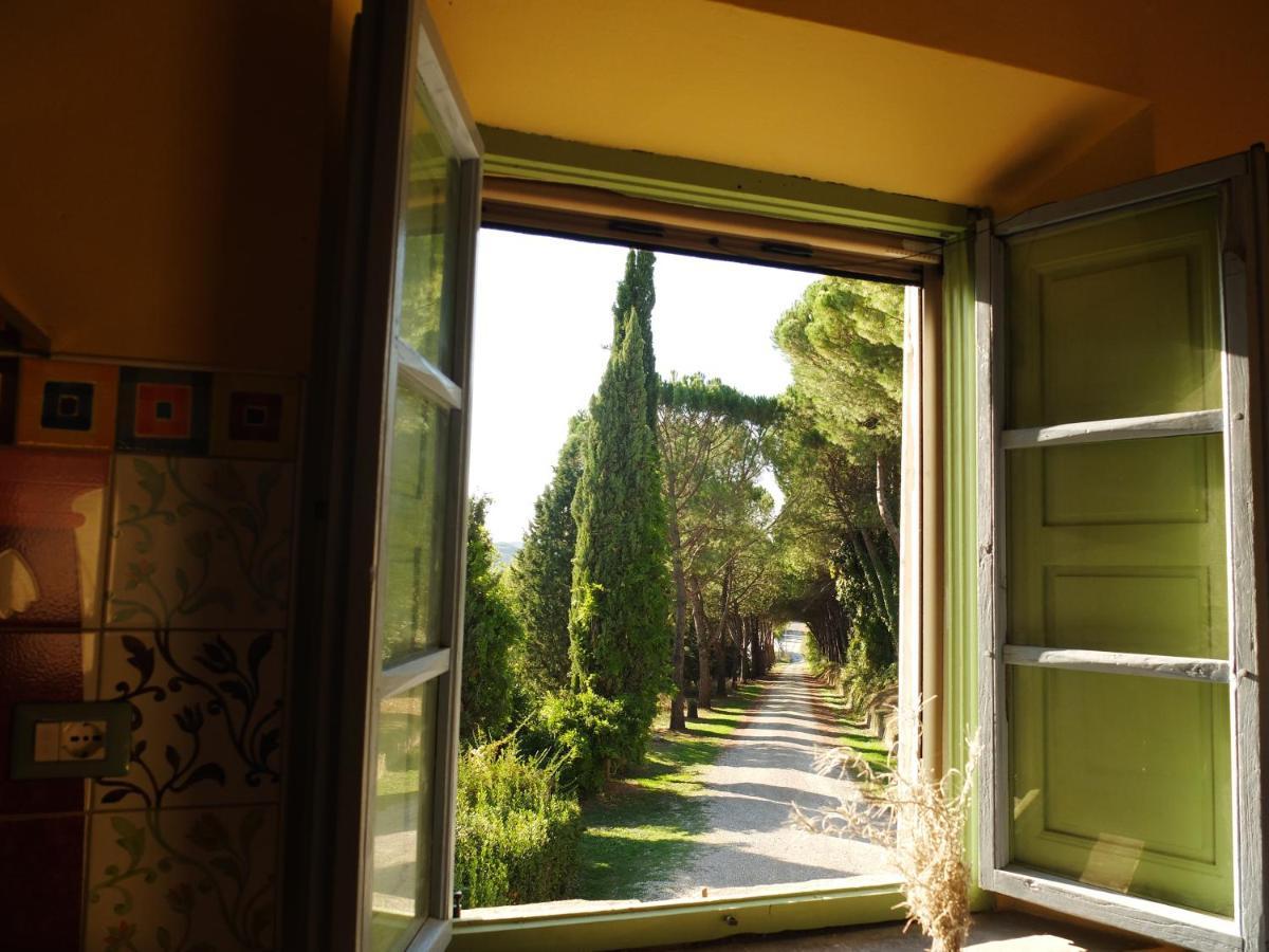 Bassetto Guesthouse & Apartments Certaldo Luaran gambar